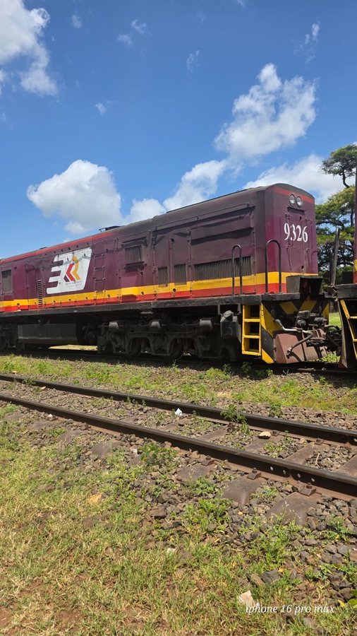 G-34LV2WMAAsrQG Kenya Railways and Port Police have arrested three individuals implicated in the illegal act of siphoning fuel from train wagons at the Sultan Hamud Railways Station.