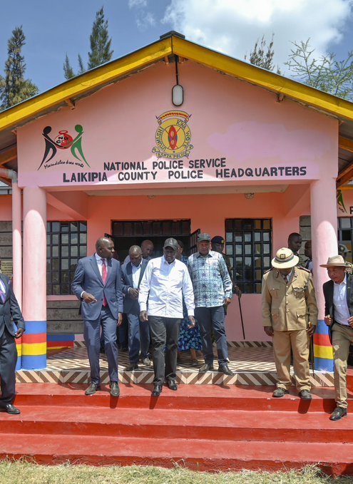 G-jMnhDX0AA4f7S Kipchumba Murkomen with President William Ruto during the commissioning of the Laikipia County Police Headquarters in Rumuruti.
