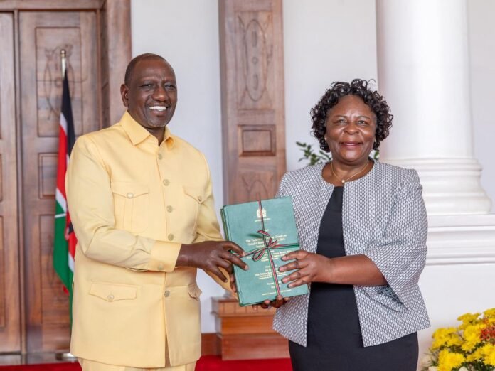 G_mjEPcWMAc8vpE President William Ruto with former Deputy Chief Justice Nancy Baraza at State House, Nairobi, during the official launch of the Technical Working Group on Gender-Based Violence report.
