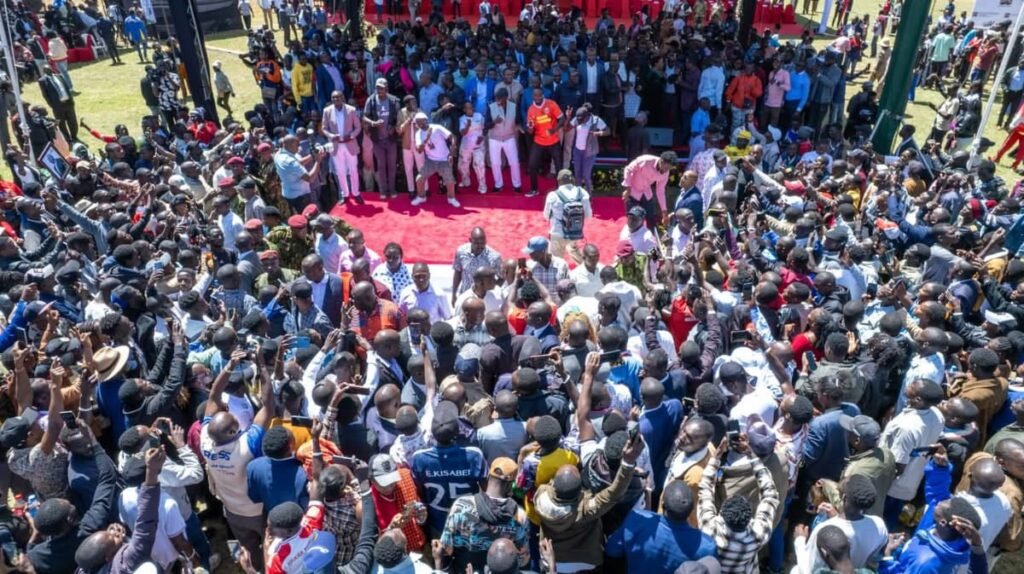 President William Ruto launches the Nyota North Rift Cluster Business Start-Up Capital programme in Eldoret, providing KSh22,000 each to over 9,500 young entrepreneurs and boosting youth employment.