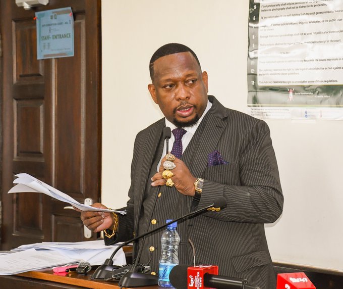 HAZfCL3X0AAjFxS Former Nairobi City County Governor Mike Mbuvi Sonko.
