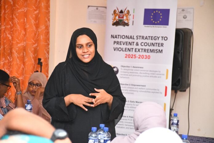 NCTC KENYA -Lamu A Stakeholder engages in discussions during the Lamu County workshop on preventing violent extremism, aimed at building safer and more resilient communities.