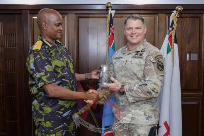 WhatsApp-Image-2026-02-06-at-08.41.09-2 The Chief of the Defence Forces (CDF), General Charles Kahariri, on 5 February 2026 hosted the Deputy Commander of the United States Africa Command (USAFRICOM), Lieutenant General J. Brennan, during his maiden visit to Kenya.