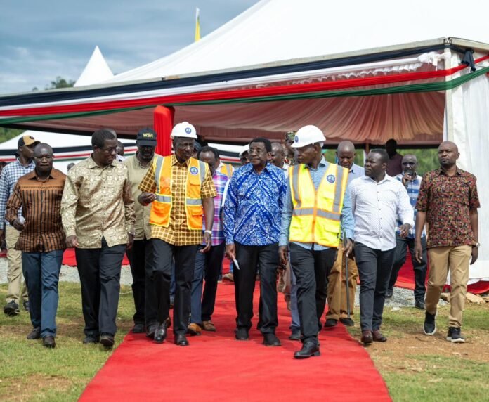Siaya Governor James Orengo was heckled during a public event attended by President Ruto, highlighting growing political tensions.