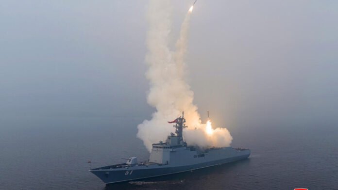 Choe Hyon-class destroyer North Korea’s Choe Hyon-class destroyer launches strategic cruise missiles under the supervision of Kim Jong Un, showcasing the country’s expanding naval strike capabilities in the Yellow Sea.