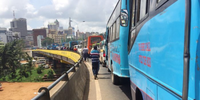 KeNHA Globe roundabout reopening KeNHA reopens Globe Roundabout on Thika Road after two-week closure for bridge repairs, easing traffic flow in Nairobi CBD and surrounding routes.