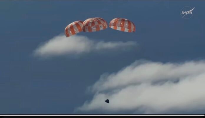 Screenshot Over 2.5 Million Watch NASA Livestream as Artemis II Crew Re-Enters Earth Atmosphere