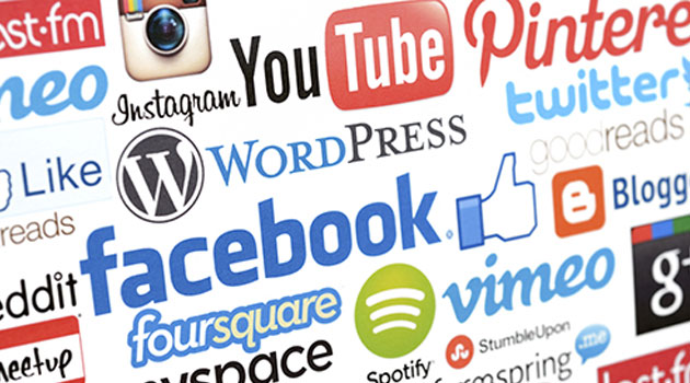 India Eyes New Rules for Influencers Posting News India plans new IT rules to regulate influencers and podcasters sharing news, raising concerns over censorship and digital freedom.