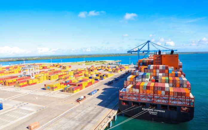 Lamu mega vessel The Port of Lamu has received the largest vessel ever to dock in East and Central Africa, boosting Kenya’s ambitions as a regional maritime hub.