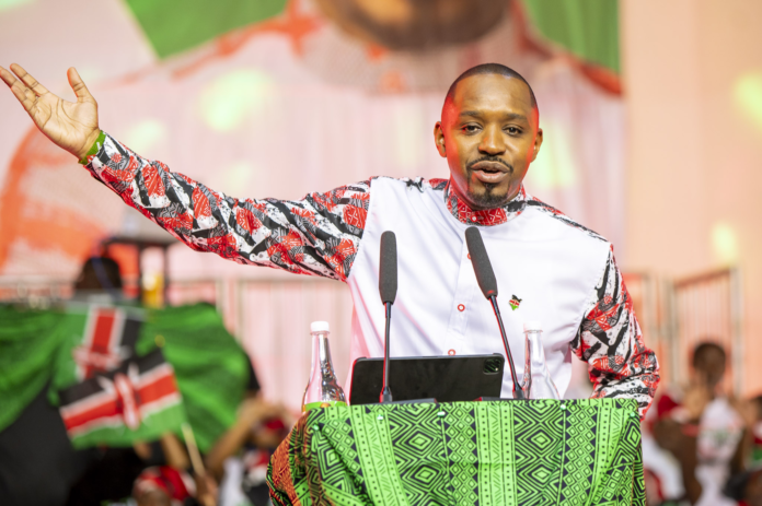 Activist Boniface Mwangi has accused Kenyan courts and the ODPP of enabling the criminalisation of constitutionally protected protests during the Africa Forward Summit.