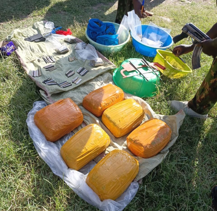 Police Recover 784 Rolls of Cannabis in Nyeri Drug Bust Police in Nyeri have arrested suspects and recovered 784 rolls of cannabis and 21kg of raw cannabis during a raid in Kieni East Sub-County.