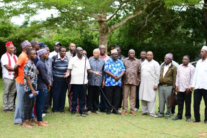 Chirau Ali Mwakwere hosted DCP leader Rigathi Gachagua as Coast leaders raised concerns over jobs, the Port of Mombasa, land and regional marginalisation.