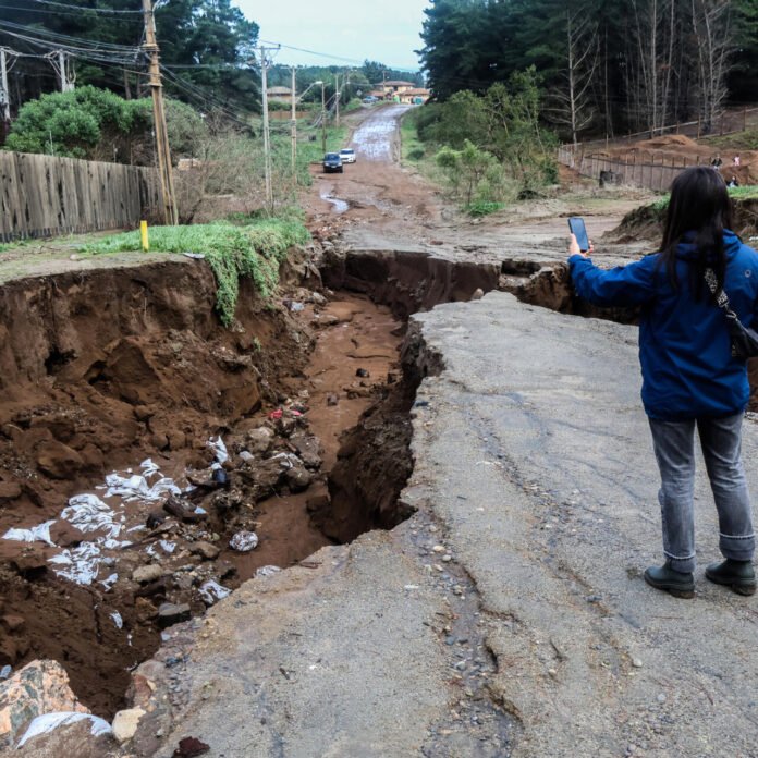Chile state of emergency Chile has declared a state of emergency after torrential rainfall killed at least 10 people, injured 17, left four missing, and damaged more than 1,100 homes in the northern regions.