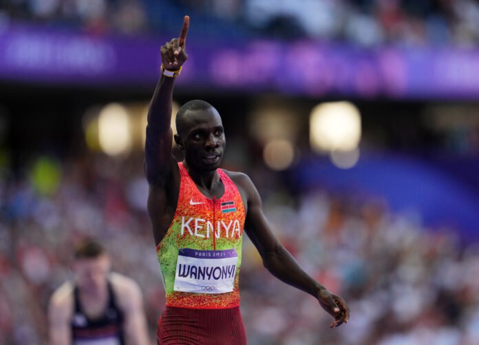 Kenya's Emmanuel Wanyonyi has broken the men's 1000m world record at the Monaco Diamond League, ending Noah Ngeny's 27-year reign.