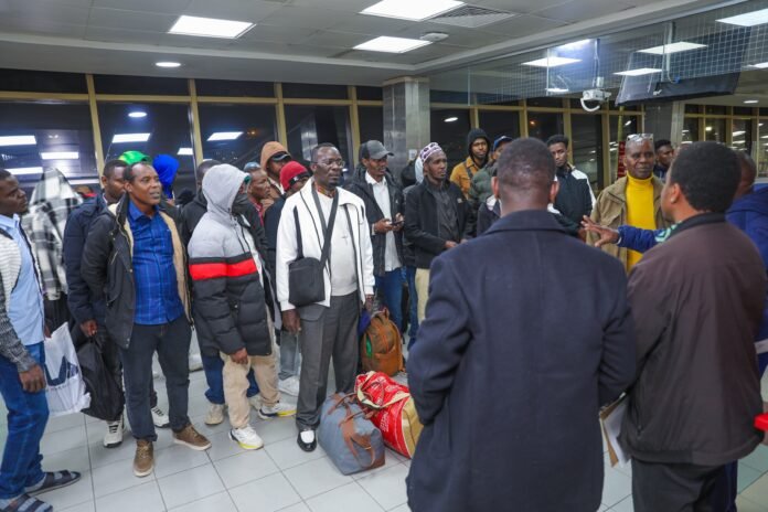 Kenya has given citizens stranded in South Africa until July 7 to register for the final evacuation flight as the government responds to xenophobic violence and immigration crackdowns.