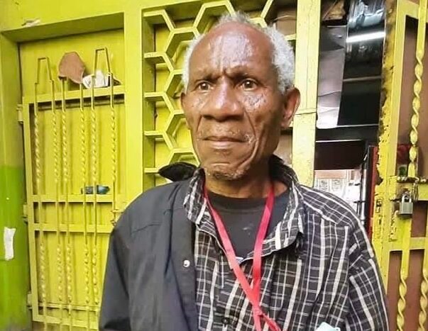 Julius Maina Kago Siaya Governor James Orengo has paid tribute to Second Liberation veteran Julius Maina Kago, recalling his role in the historic 1991 Kamukunji rally.