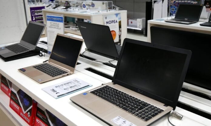 Phones, Laptops Dealers Ordered to Offer Mandatory One-Year Warranty Phones, Laptops Dealers Ordered to Offer Mandatory One-Year Warranty