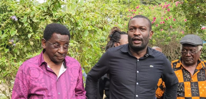 Orengo Sifuna Kisumu church violence The two opposition leaders say the violence that disrupted a church service in Kisumu was organised and intended to intimidate the Linda Mwananchi movement.